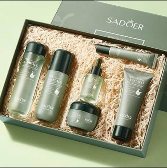 Sadoer Avocado Moisturizing Kit - 6 Pcs